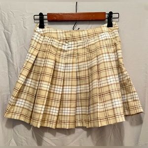 Beige Plaid Pleaded Skirt